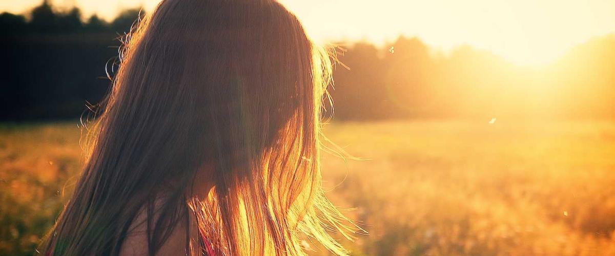 Close-up of stucco crack being professionally repaired with proper technique and materials