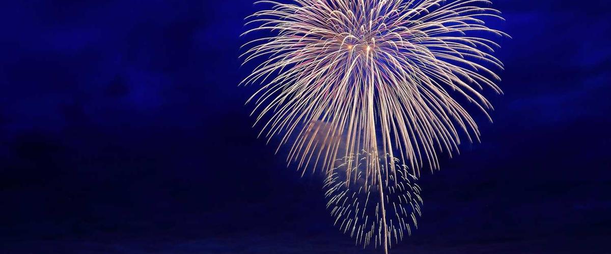 Well-maintained HOA community with consistent exterior colors