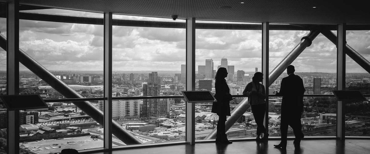 Professional scraping popcorn texture from ceiling